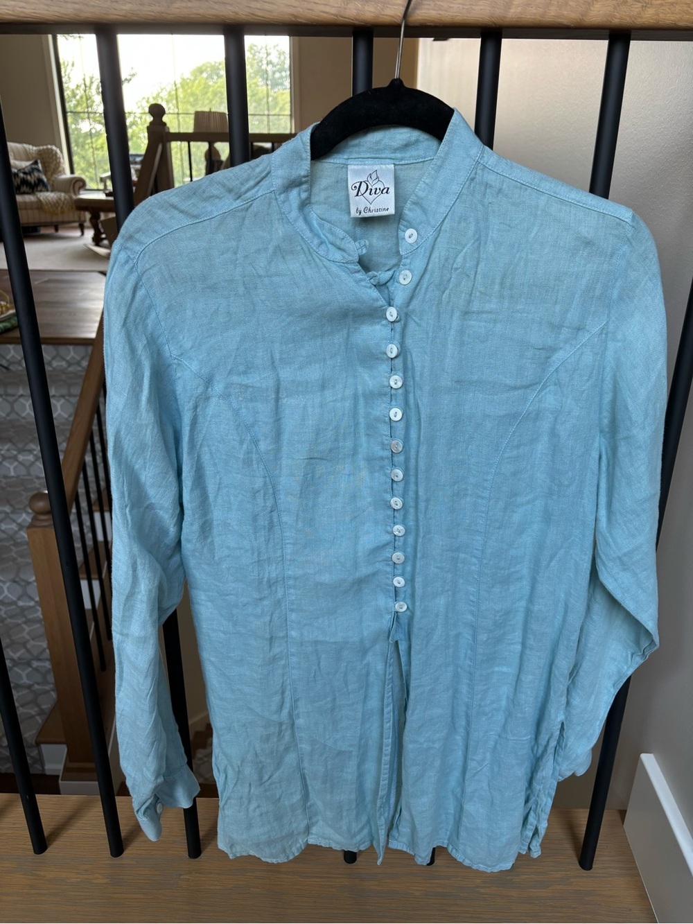 Diva by Christine 100% Linen Light Blue Button Down Shirt Blouse